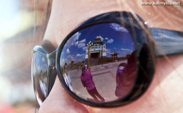 Reflection of Golden temple in Elista