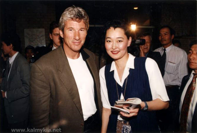 Alexandra Burataeva and Richard Gere