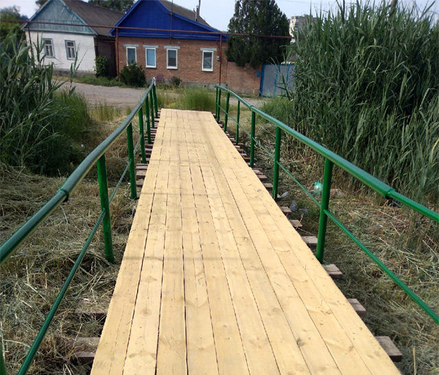 Bridge Bridge