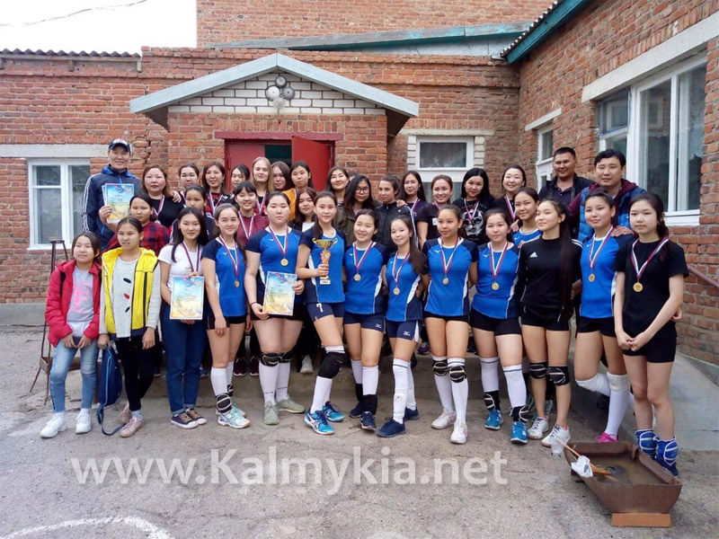 Women's volleyball Women's volleyball